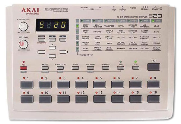 Image Akai S20