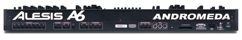 Connectique du synthétiseur Alesis Andromeda A6