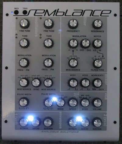 Photo du synthétiseur Analogue Solutions Semblance