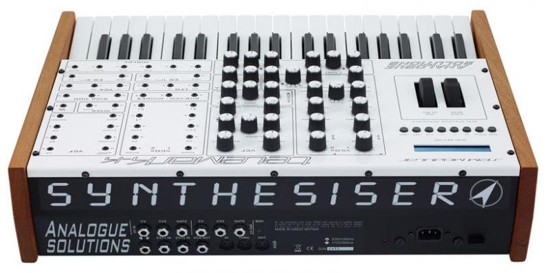Connectique du synthétiseur Analogue Solutions Telemark-K