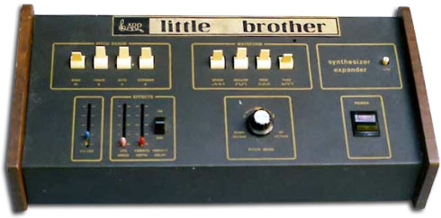 Image Arp Little Brother