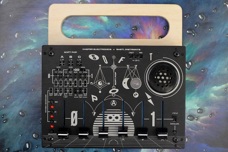 Photo du synthétiseur Bastl Instruments softPop