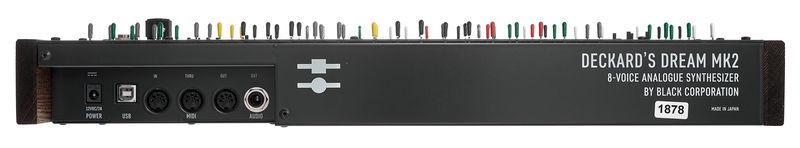 Panneau arrière du synthétiseur Black Corporation Deckards Dream Mk2 Connectique du synthétiseur Black Corporation Deckards Dream Mk2