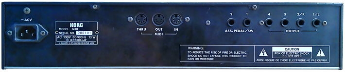 Connectique de l'expandeur Korg M1R EX