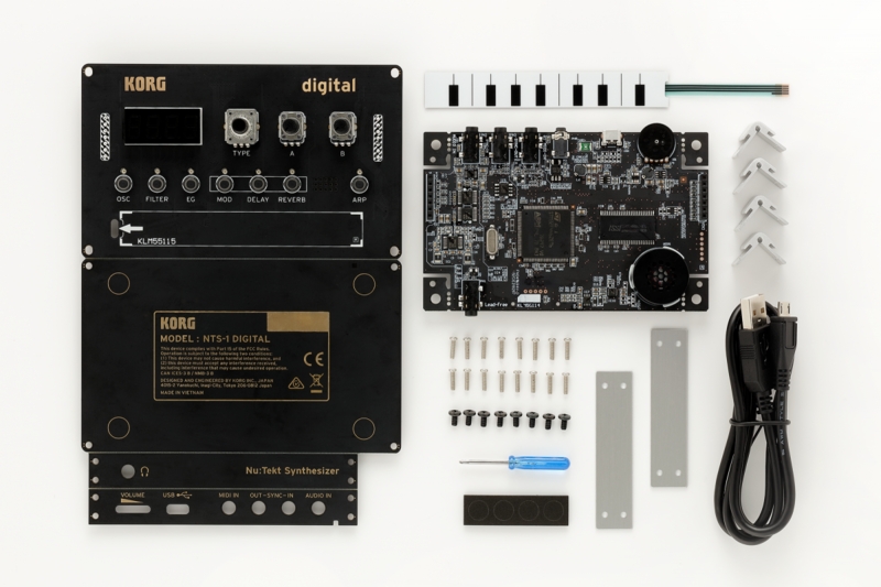 Panneau arrière du synthétiseur Korg NTS-1 Connectique du synthétiseur Korg NTS-1
