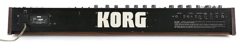 Connectique du synthétiseur Korg Polysix