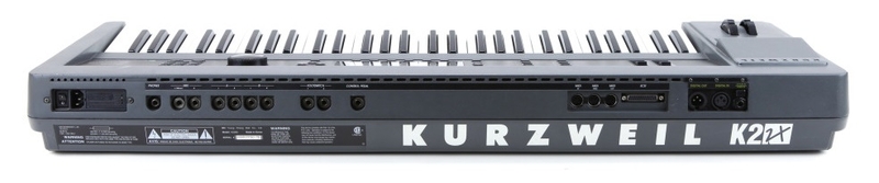 Connectique de la station de travail Kurzweil K2VX