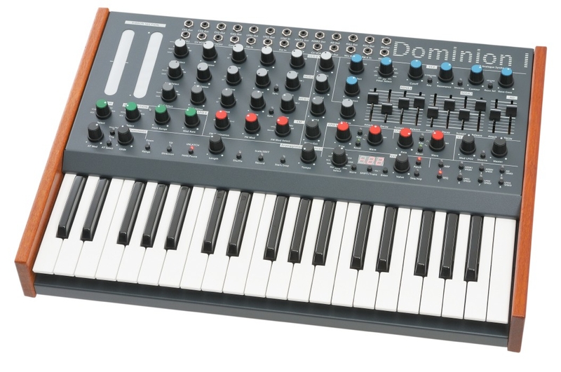 Photo du synthétiseur MFB Dominion 1