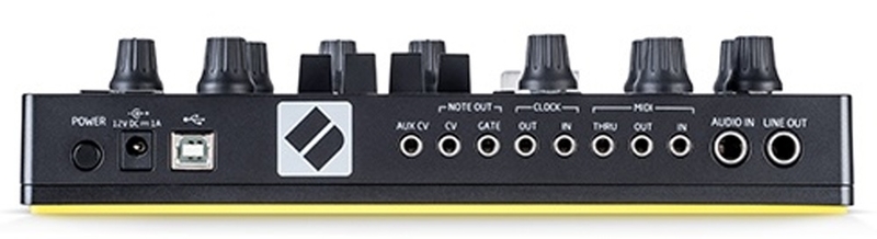 Panneau arrière de la groovebox Novation Circuit Mono Station Connectique de la groovebox Novation Circuit Mono Station