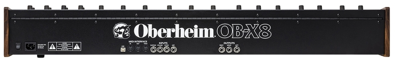 Connectique du synthétiseur Oberheim OB-X8