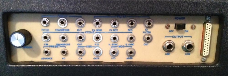 Panneau arrière du synthétiseur PAiA Proteus I Connectique du synthétiseur PAiA Proteus I