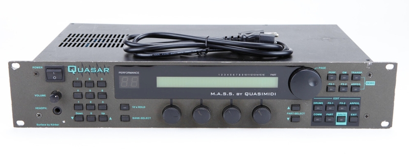 QUASIMIDI QUASAR T.R.E.ROM 拡張音源搭載（Quasimidi Quasar - <p 