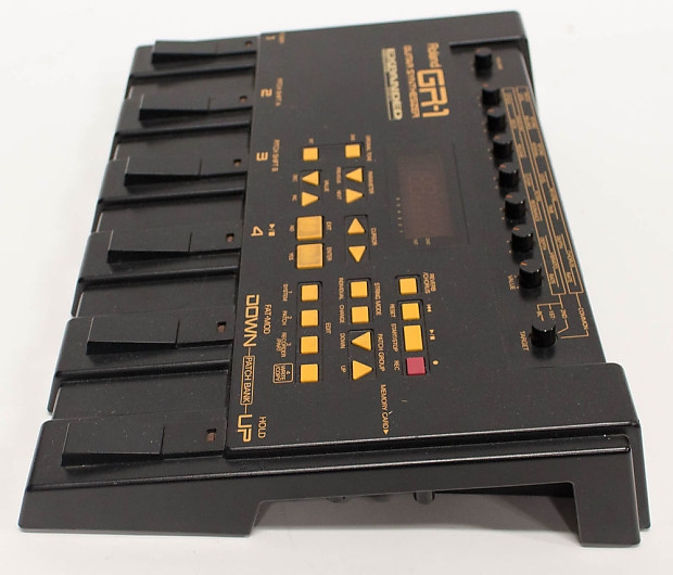 Photo du synthétiseur Roland GR-1