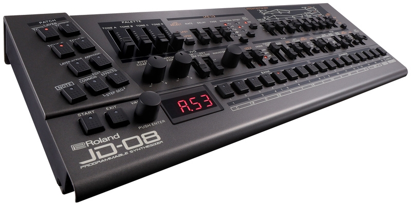 Photo du synthétiseur Roland JD-08