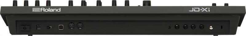 Panneau arrière du synthétiseur Roland JD-Xi Connectique du synthétiseur Roland JD-Xi