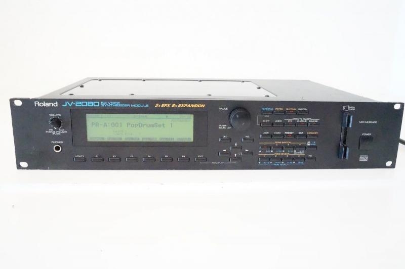 Panneau arrière de l'expandeur Roland JV-2080 Connectique de l'expandeur Roland JV-2080