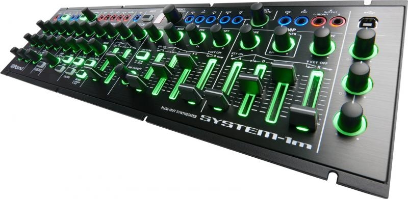 Photo du synthétiseur Roland Aira System-1m