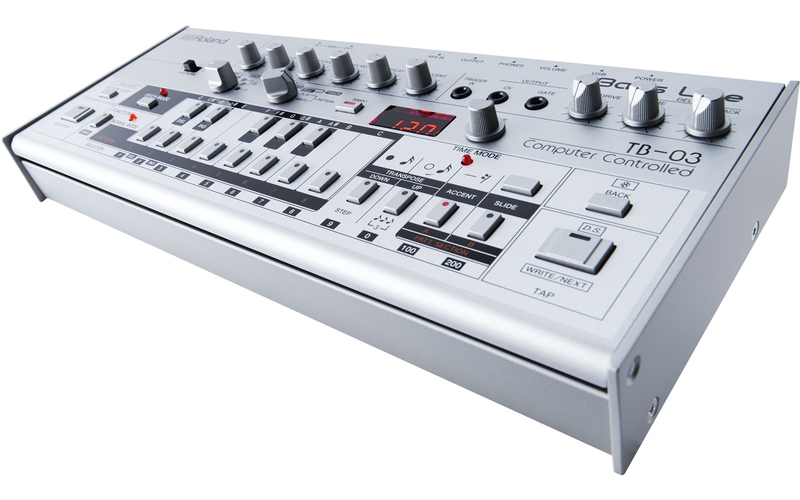Photo du synthétiseur Roland TB-03