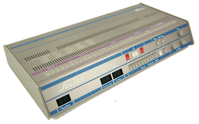 Photo du synthétiseur Solton SM100