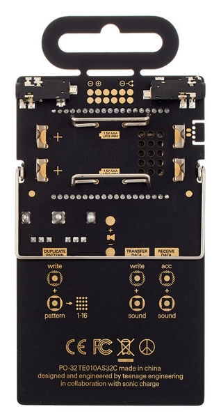 Panneau arrière de la boîte à rythmes Teenage Engineering PO-32 Tonic Connectique de la boîte à rythmes Teenage Engineering PO-32 Tonic