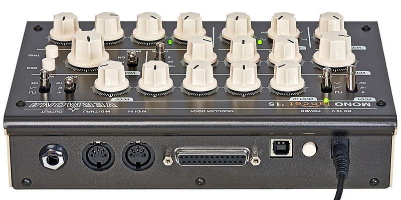 Connectique du synthétiseur Vermona Mono Lancet 15