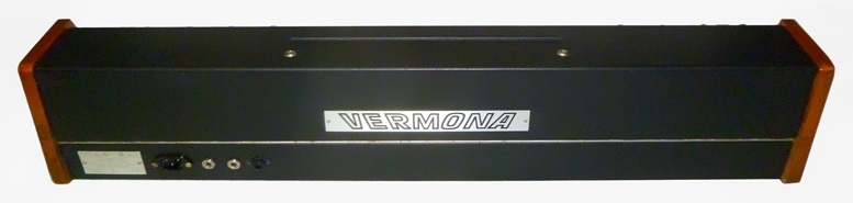 Connectique du synthétiseur Vermona Synthesizer
