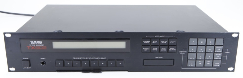 Image Yamaha TX802