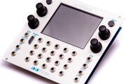 Synthétiseur 1010music Synthbox