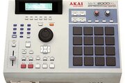 Sampleur Akai MPC 2000 XL
