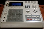 Akai MPC 3000