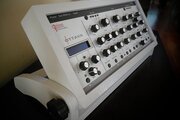 Synthétiseur Artisan Electronic Instruments OTTAVA