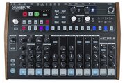 Boîte à rythmes Arturia DrumBrute