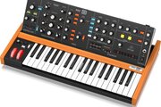 Behringer Poly D