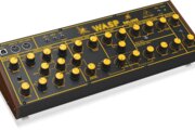 Behringer Wasp Deluxe