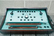 Synthétiseur Dewanatron Swarmatron