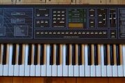 Synthétiseur Elka EK22