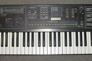 Synthétiseur Elka EK44