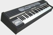 Synthétiseur Elka Rhapsody 610