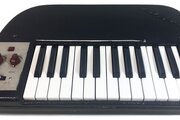 Synthétiseur Hohner Basset