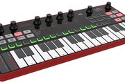 Synthétiseur IK Multimedia UNO Synth Pro Desktop