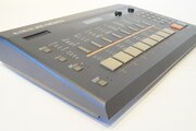 Boîte à rythmes Kawai R-100