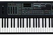 Synthétiseur Kurzweil PC2X