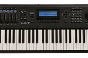 Synthétiseur Kurzweil PC3K7