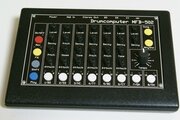Boîte à rythmes MFB 502