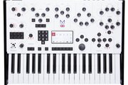 Synthétiseur Modal 001