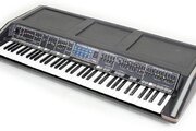 Synthétiseur Moog Polymoog