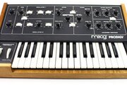 Synthétiseur Moog Prodigy