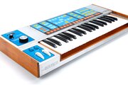 Synthétiseur Moog Source