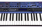 Synthétiseur Novation Nova II