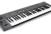 Synthétiseur Roland Alpha Juno 1